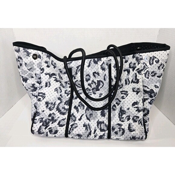 Neoprene Large Tote Bag With Zip Pouch Leopard Print KC Chic Desgins Dust Bag - Picture 6 of 6